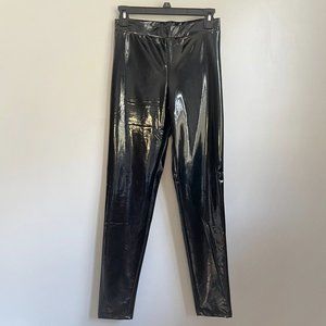 Black shiny leggings